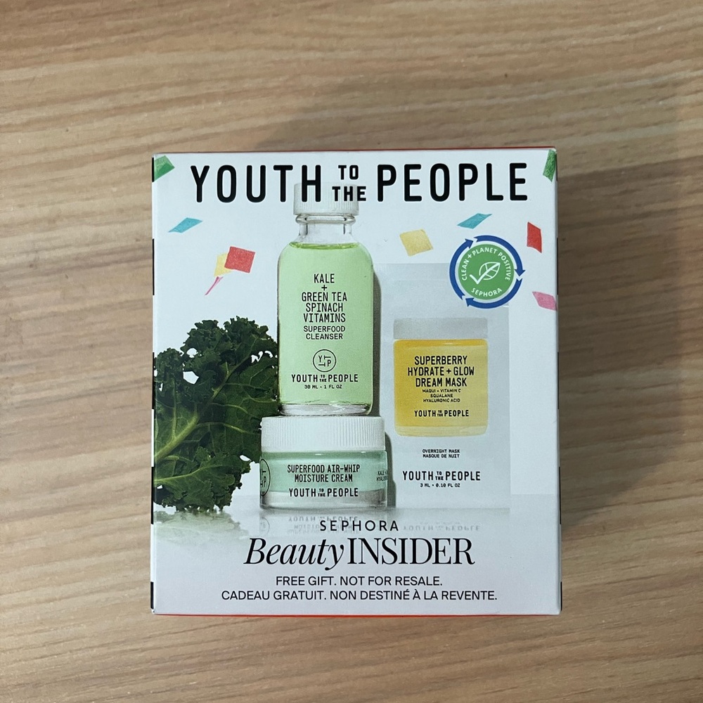 Youth to the People Travel Deluxe Set